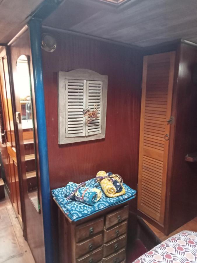 Hotel Bateau De Pirates Gruissan Exterior foto