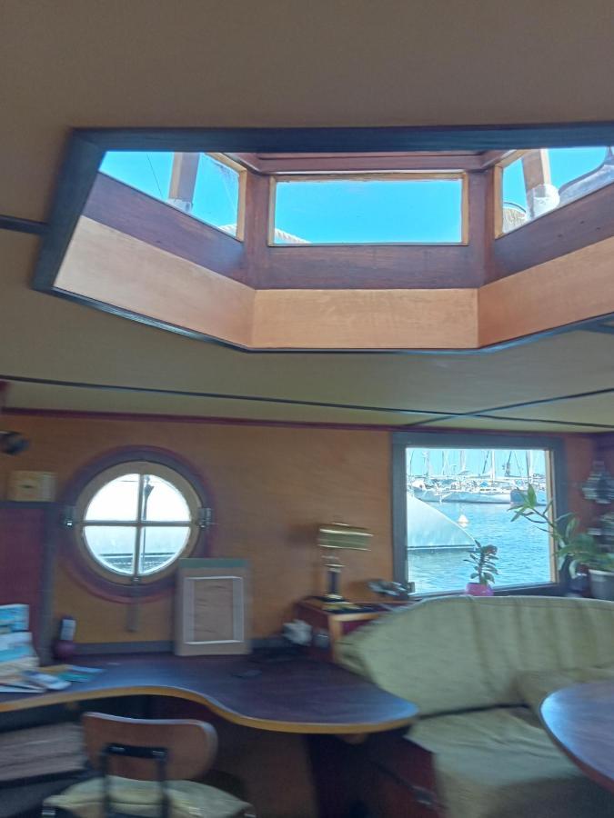 Hotel Bateau De Pirates Gruissan Exterior foto